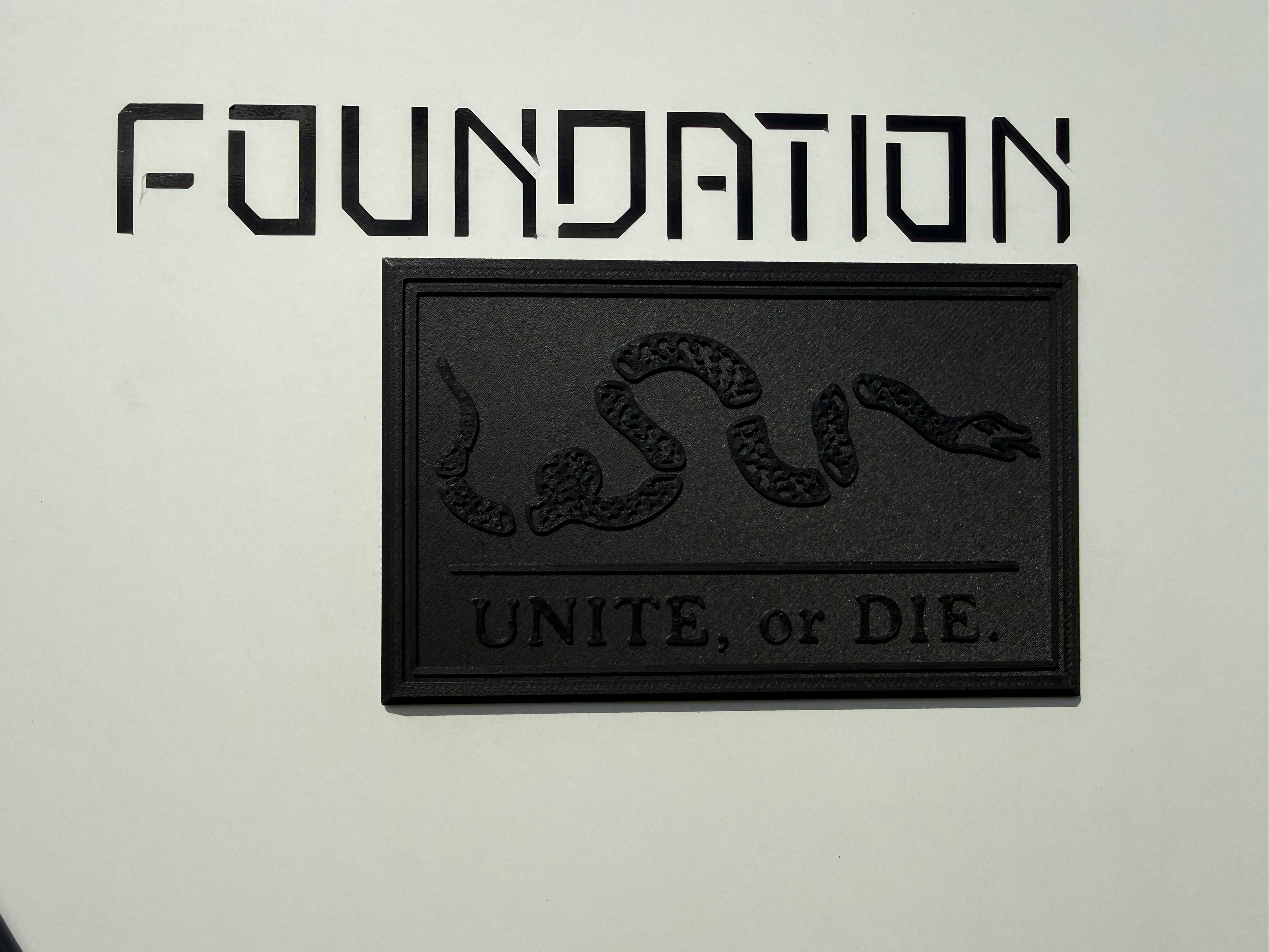 Carbon Fiber Magnet Black